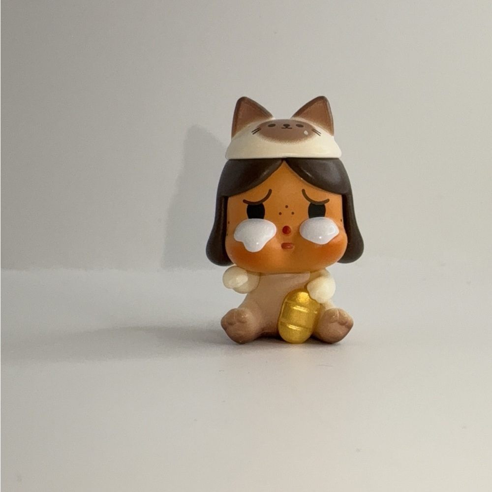 Lucky Cat CryBaby